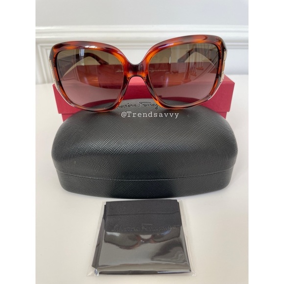 Salvatore Ferragamo Brown Gradient Rectangular Sunglasses 55mm NWT main image 8